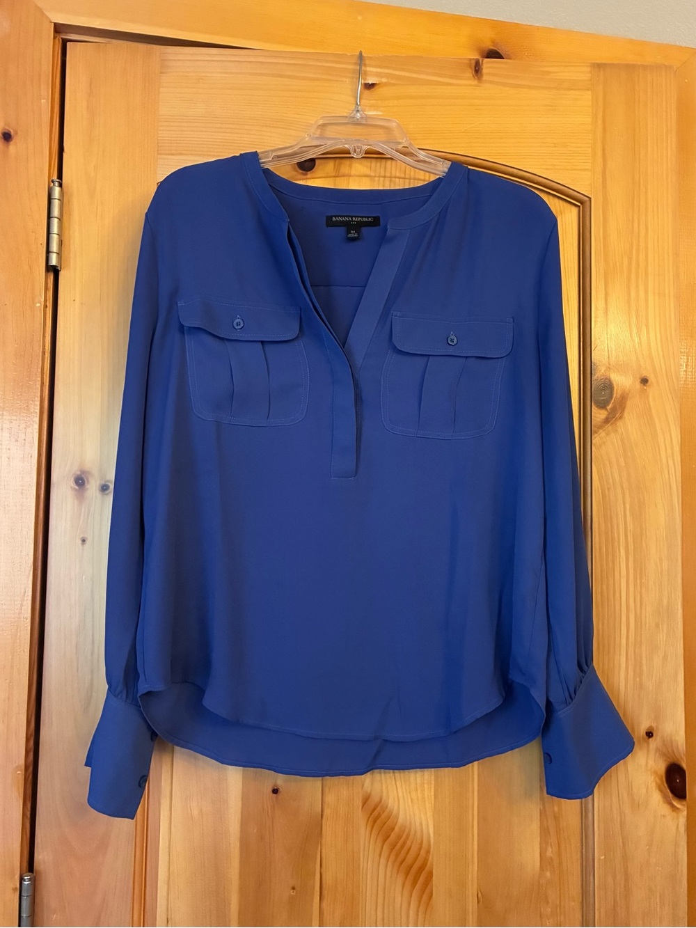 Banana Republic Women's Deep Purple/Blue Split-Neck Button Pocket Blouse